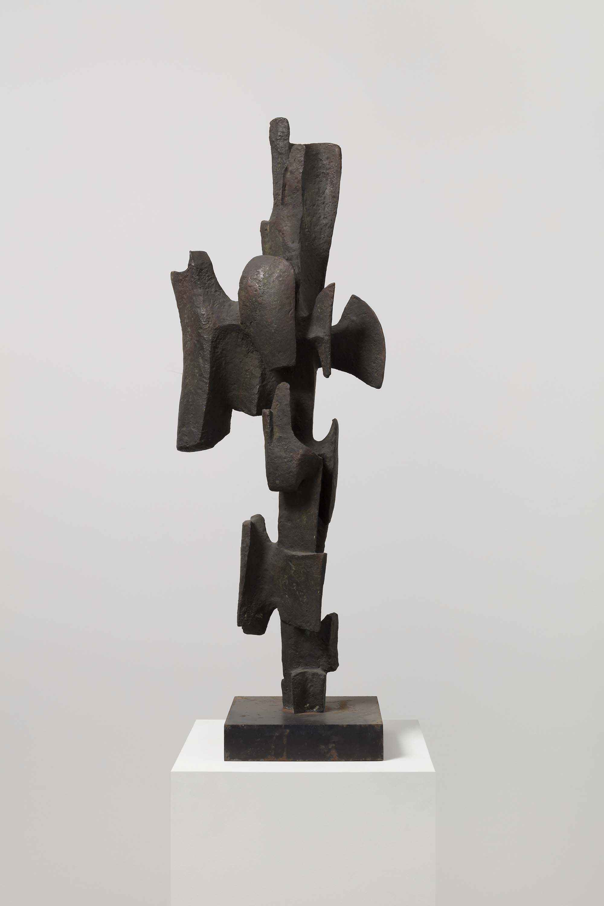Alicia Penalba. Ombre habitée, 1960, bronze